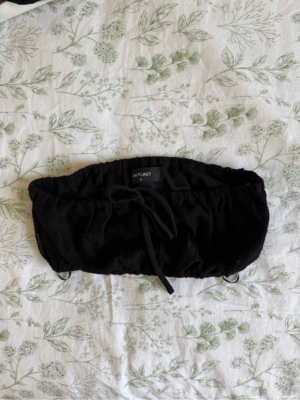 OUTCAST Black Strapless lace Top